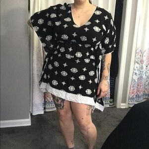 Helen Jon Black Embroidered Swimsuit Coverup Large